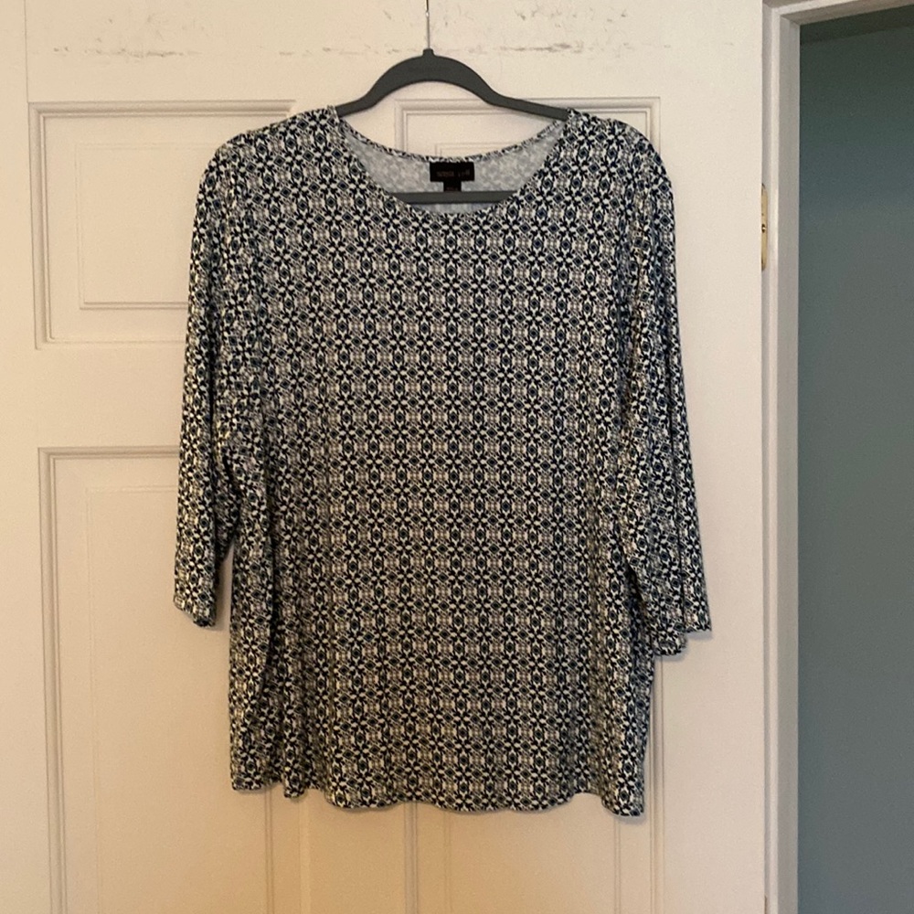 J.Jill top Wear-ever Collection Pleated Back Top